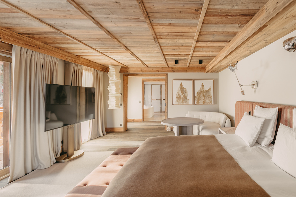 salon suite chalet luxe courchevel interieur bois design