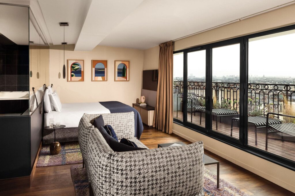 Suite élégante du Terrass’’ Hotel avec textile en maille haut de gamme